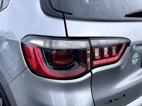 Used 2022 Jeep Compass Altitude image 24