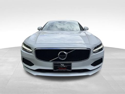 Used 2018 Volvo S90 T6 Momentum w/ Convenience Package AWD/4WD image 9