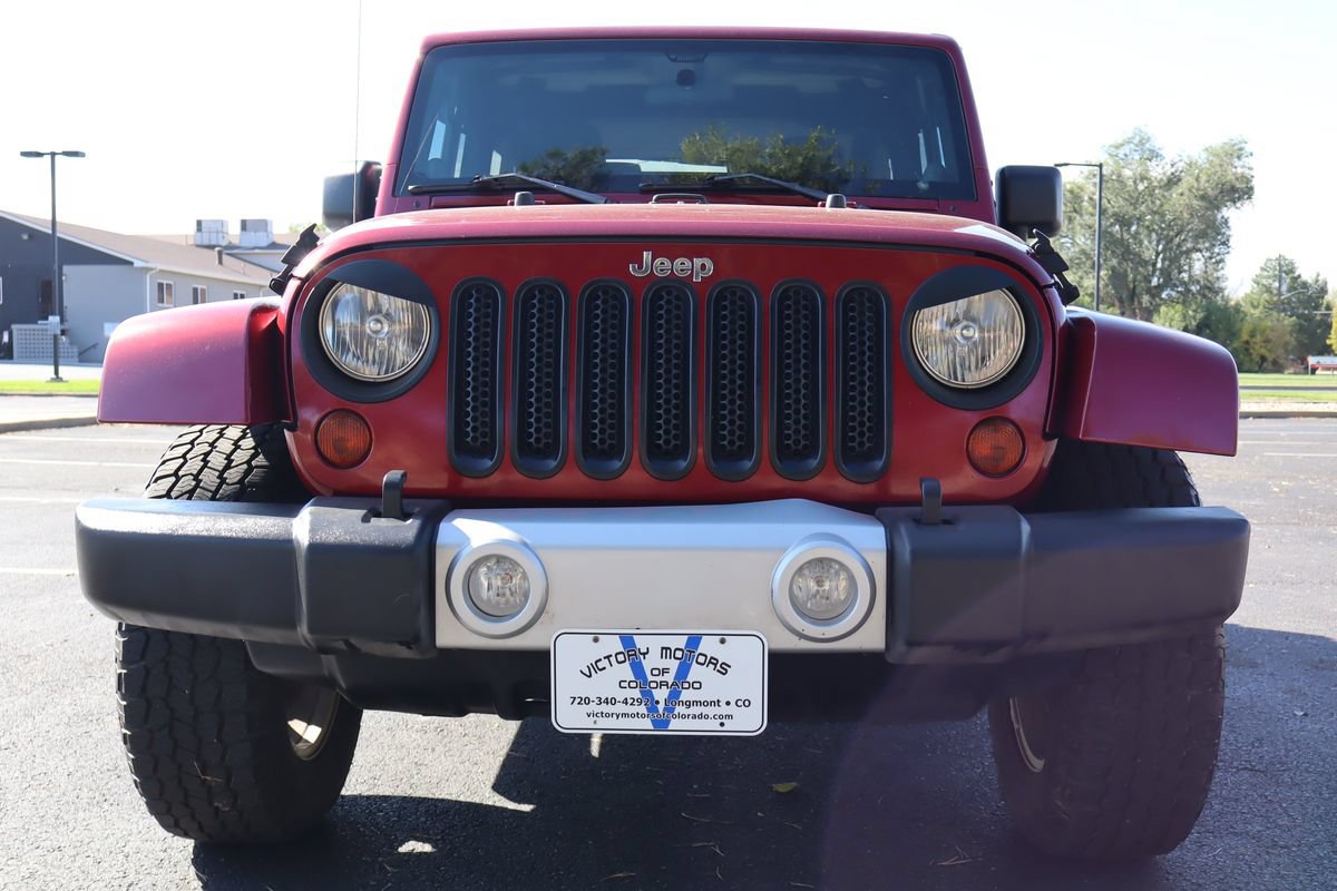 Used 2012 Jeep Wrangler Sahara w/ Connectivity Group AWD/4WD image 13