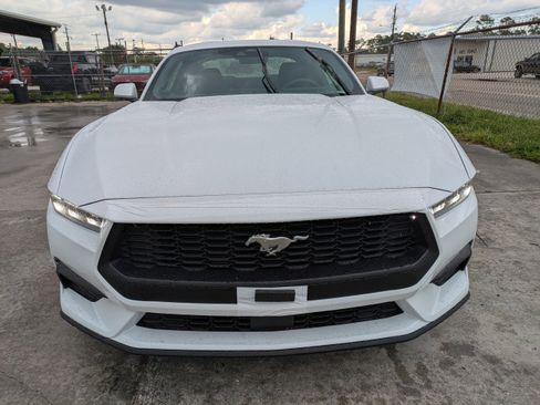 New 2025 Ford Mustang Coupe image 8