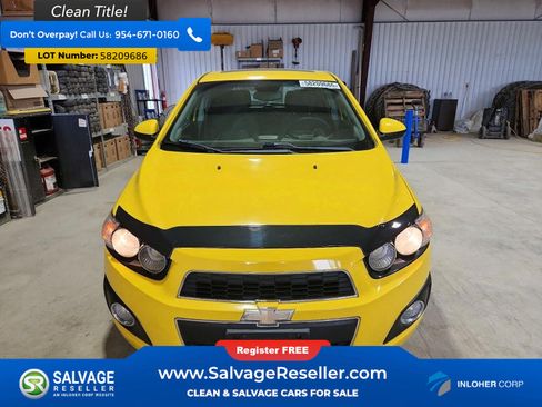 Used 2015 Chevrolet Sonic LT w/ LT Promotional Package FWD image 7