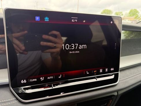 New 2026 Volkswagen Tiguan SE R-Line image 12