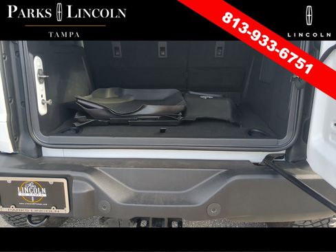 Used 2023 Ford Bronco Wildtrak AWD/4WD image 8