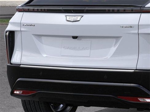 New 2026 Cadillac Lyriq Signature Luxury image 14