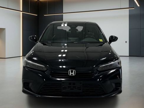 Used 2023 Honda Civic Sport image 4