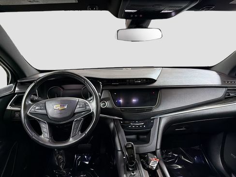 Used 2020 Cadillac XT5 Premium Luxury AWD/4WD image 24