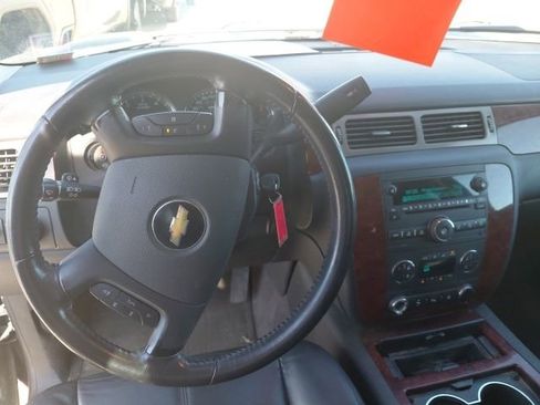 Used 2010 Chevrolet Tahoe LT AWD/4WD image 14
