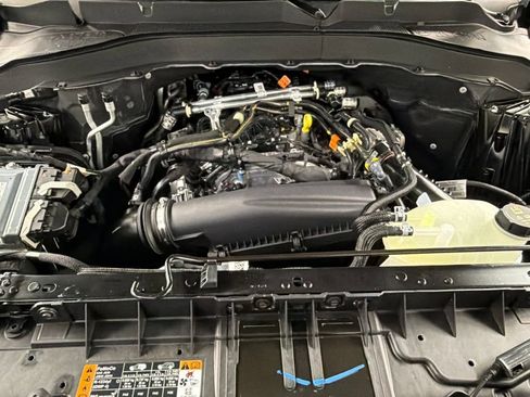 New 2026 Ford Explorer Tremor AWD/4WD image 40