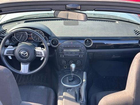 Used 2007 MAZDA MX-5 Miata Touring image 18