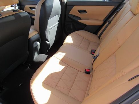 New 2025 Nissan Sentra SV w/ SV Premium Package image 8