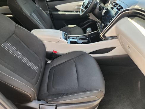 Used 2024 Hyundai Tucson SEL FWD image 13