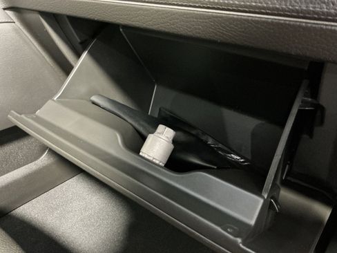 Used 2025 GMC Sierra 1500 Denali w/ Technology Package image 31