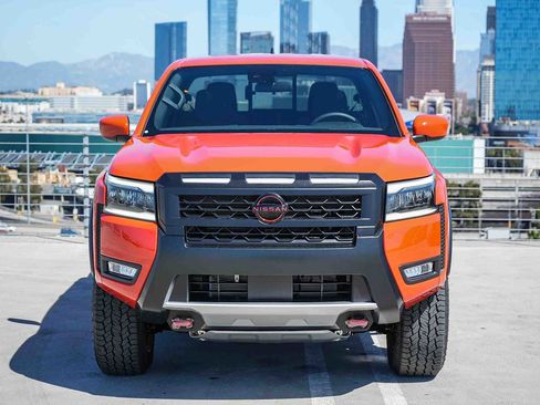 New 2026 Nissan Frontier PRO-4X w/ Tow Package AWD/4WD image 2