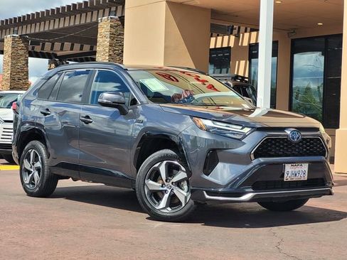 Used 2023 Toyota RAV4 SE w/ Weather & Moonroof Package AWD/4WD image 2