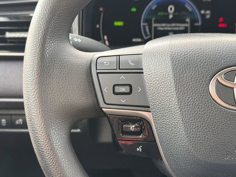 Certified 2025 Toyota Camry LE image 25