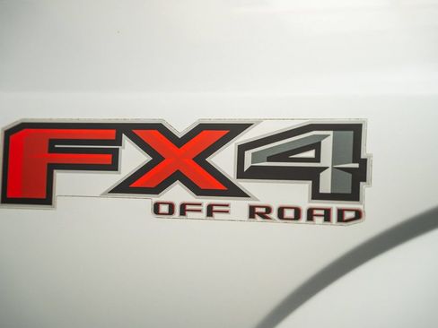 Used 2015 Ford F150 Lariat w/ Equipment Group 501A Mid AWD/4WD image 21