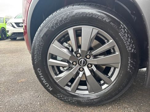 New 2026 Nissan Pathfinder SV AWD/4WD image 28