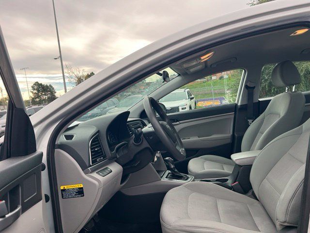 Used 2017 Hyundai Elantra SE FWD image 26