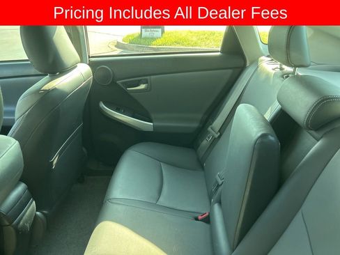 Used 2015 Toyota Prius Four FWD image 8