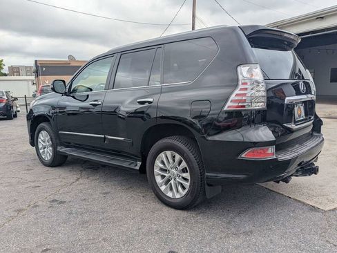 Used 2018 Lexus GX 460 Premium w/ Premium Package AWD/4WD image 8