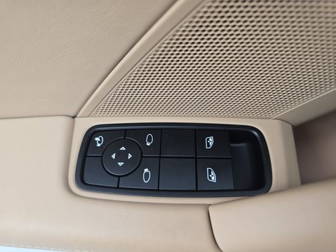 Certified 2022 Porsche 911 Carrera RWD image 29