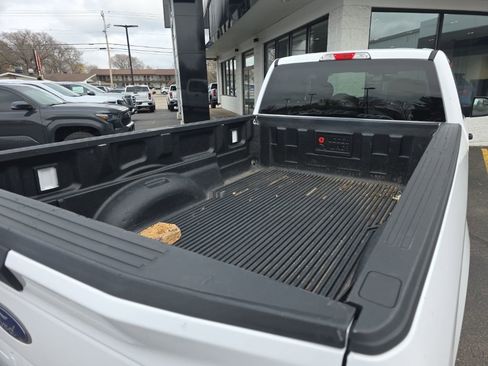 Used 2018 Ford F150 XLT image 7