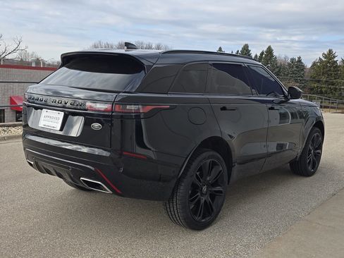 Certified 2023 Land Rover Range Rover Velar R-Dynamic S image 5