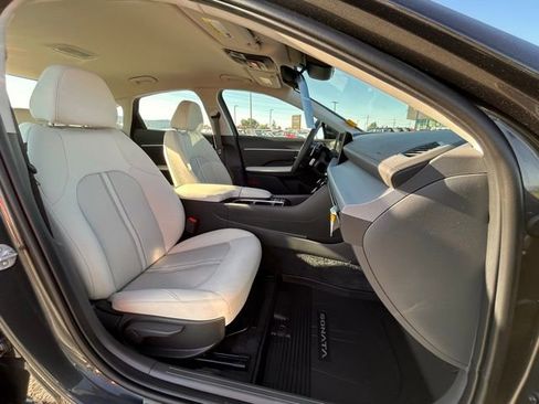 Certified 2024 Hyundai Sonata SEL image 25