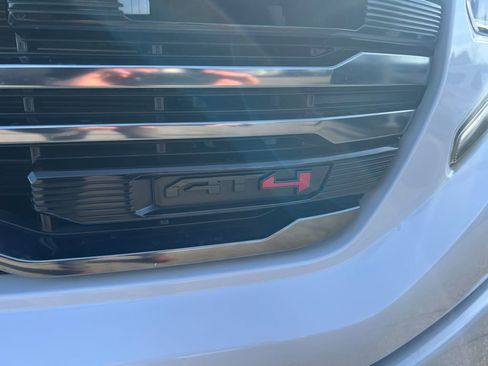 Used 2023 GMC Sierra 1500 AT4 w/ AT4 Premium Package image 22