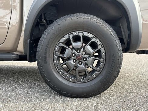 Certified 2023 Nissan Frontier PRO-4X w/ Pro-4X Premium Package image 11