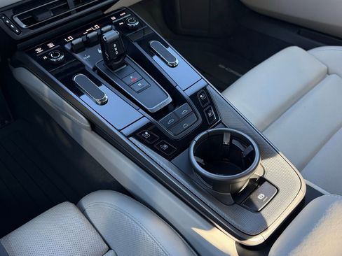 Certified 2021 Porsche 911 Carrera image 22