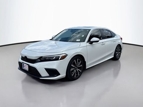 Used 2024 Honda Civic EX image 3