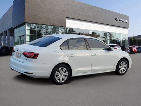 Used 2017 Volkswagen Jetta S FWD image 2