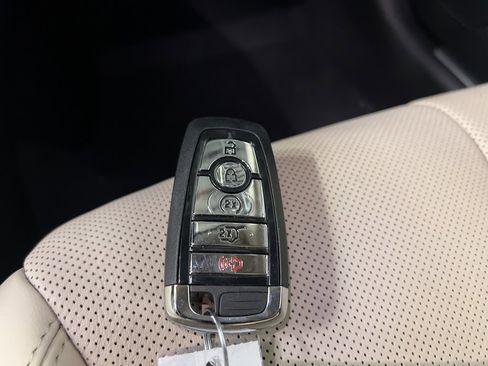 New 2026 Lincoln Corsair Grand Touring image 40