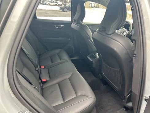 Certified 2025 Volvo XC60 B5 Plus AWD/4WD image 13