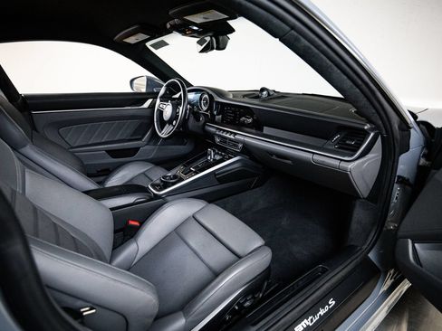 Certified 2025 Porsche 911 Turbo S AWD/4WD image 28