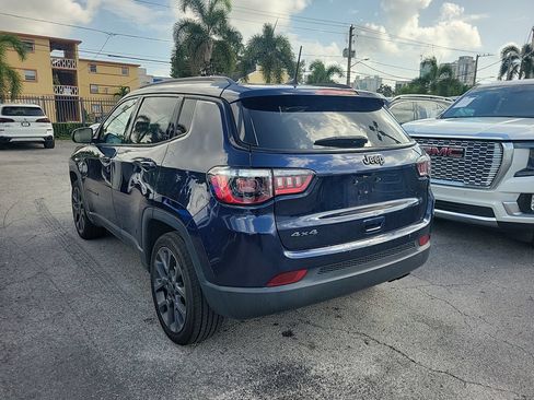 Used 2021 Jeep Compass Latitude w/ Sun and Sound Group AWD/4WD image 11