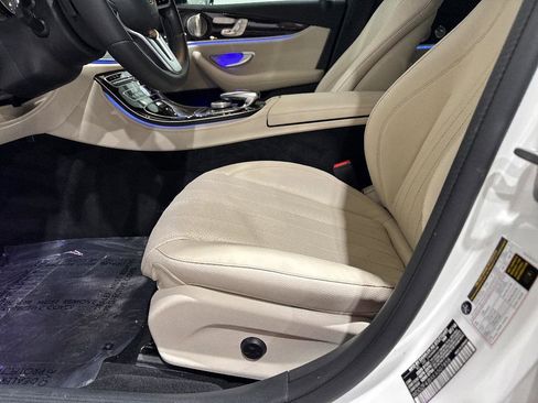 Used 2019 Mercedes-Benz E 300 image 32
