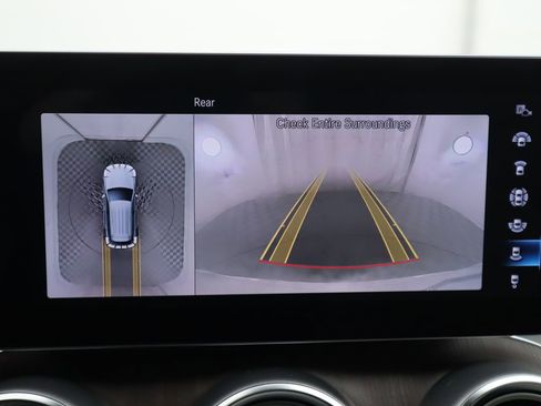 Certified 2022 Mercedes-Benz GLC 300 image 15