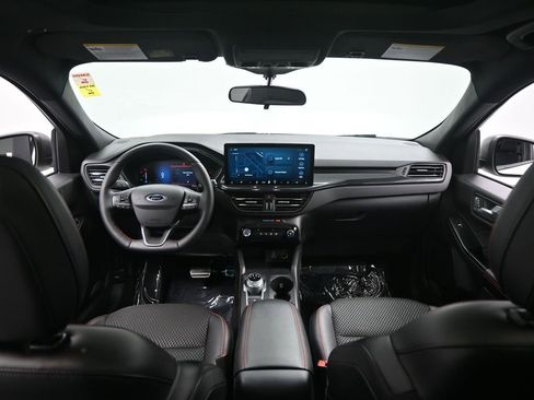 Used 2024 Ford Escape ST-Line w/ Tech Pack #1 image 16