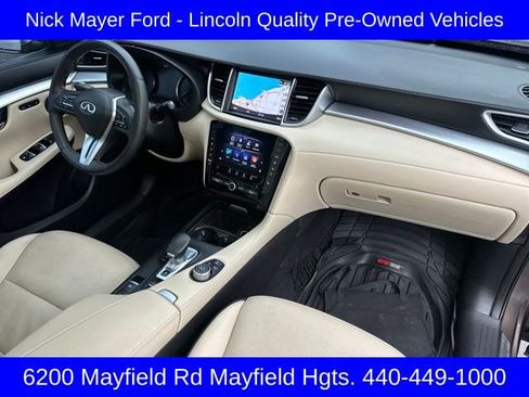 Used 2019 INFINITI QX50 Essential w/ Premium Heat Package image 11