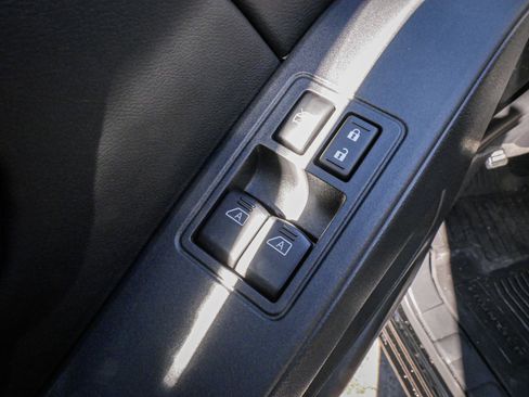 Used 2026 Nissan Frontier S image 15