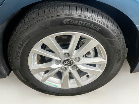 Used 2026 Toyota Camry LE FWD image 11