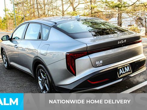 Used 2025 Kia K4 LXS image 5
