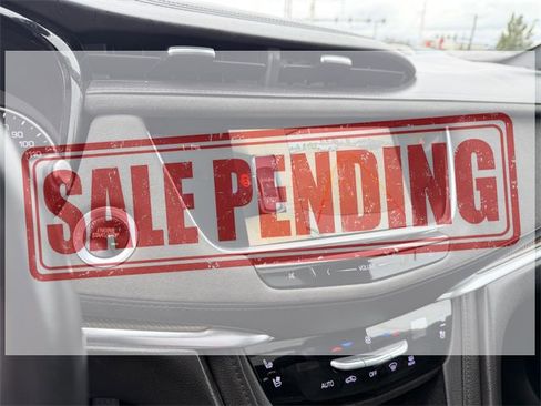 Used 2017 Cadillac XT5 Platinum image 21