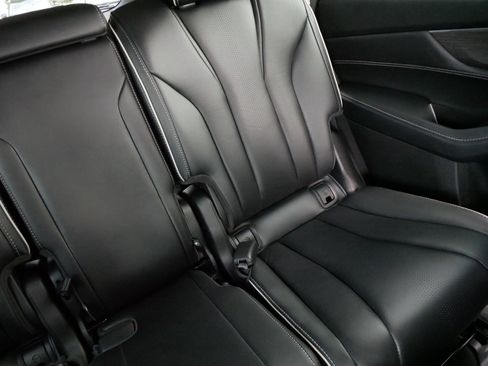 Used 2022 Acura MDX SH-AWD w/ Advance Package image 14