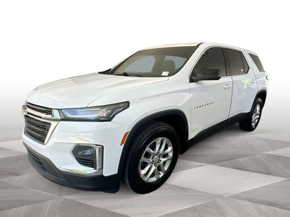 Used 2023 Chevrolet Traverse LS