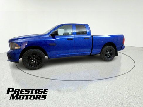 Used 2018 RAM 1500 Express w/ Express Value Package AWD/4WD image 4