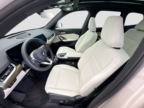 New 2026 BMW X1 xDrive28i w/ Convenience Package AWD/4WD image 18