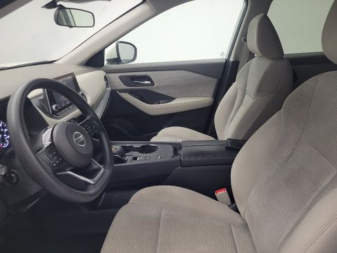 Used 2021 Nissan Rogue SV FWD image 17